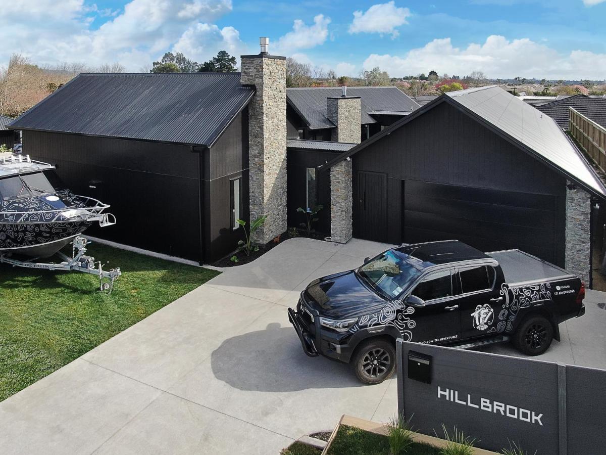 Hillbrook - A Luxurious Guesthouse Ohauiti Экстерьер фото